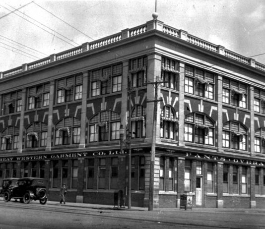 The History of Edmonton’s GWG Factory: A Leader in Clothing Manufacturing Technology