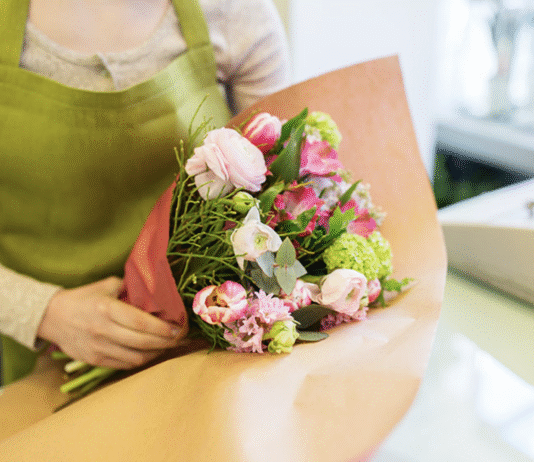 Доставка квітів в Едмонтоні: свіжі букети з доставкою в той же день від Florans